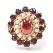 HALLMARKED 9CT GOLD RED STONE & PEARL CLUSTER RING