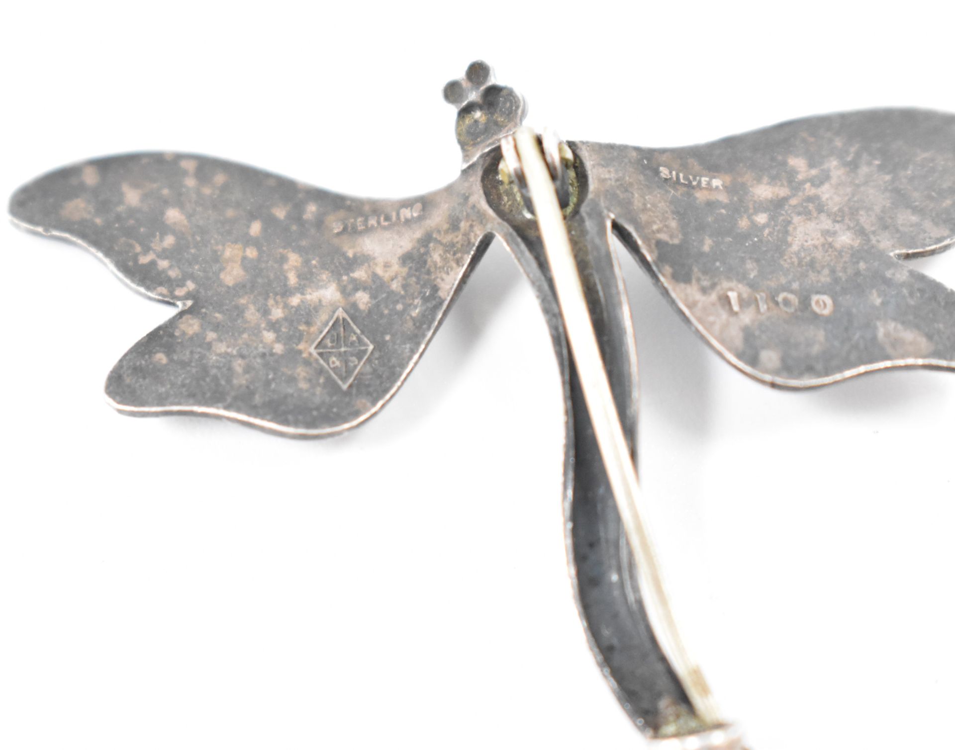 ANTIQUE JOHN AITKIN & SON SILVER ENAMELLED DRAGONFLY BROOCH - Image 4 of 7