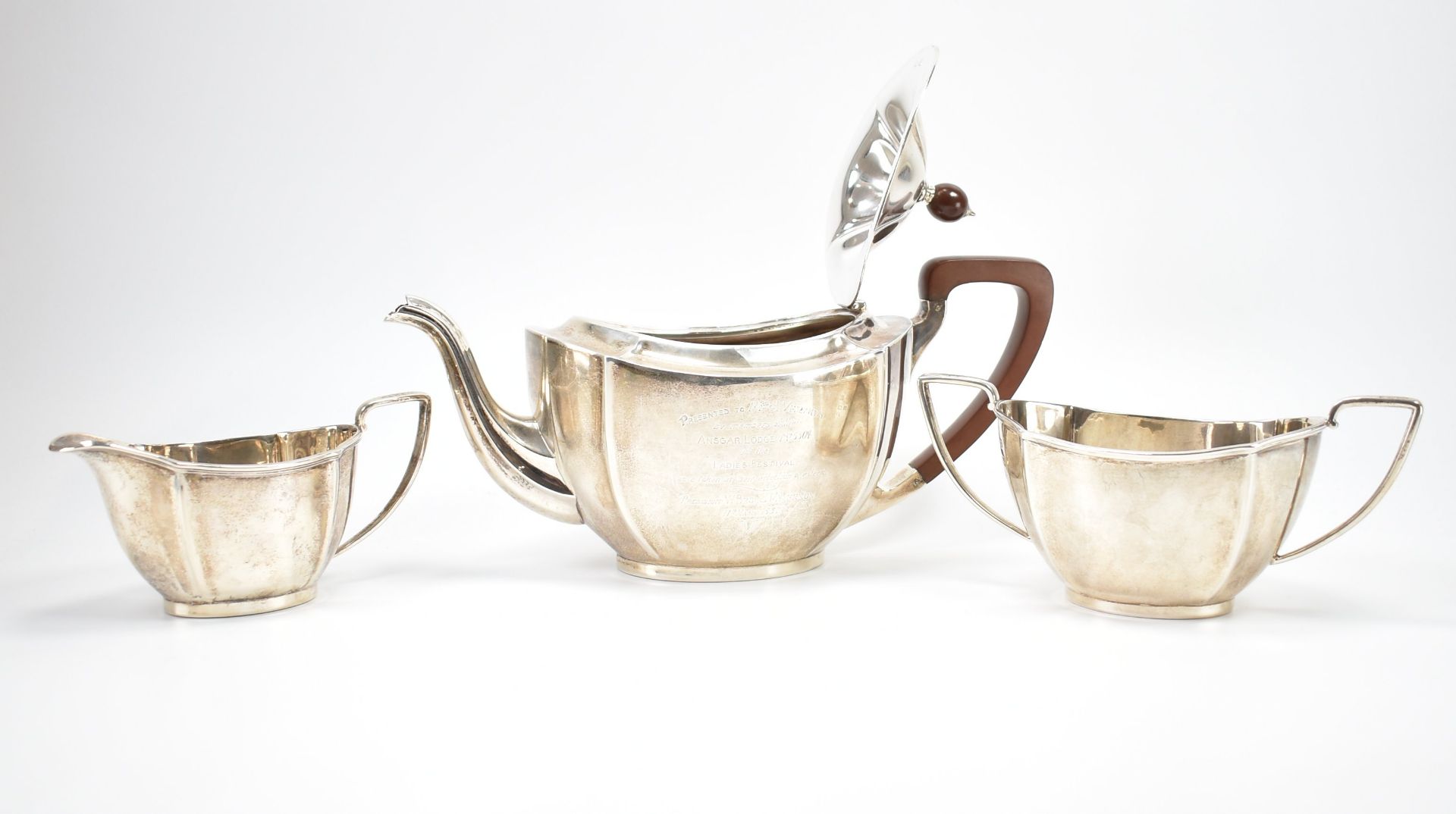 19TH CENTURY HALLMARKED SILVER THREE PIECE TEA SET - Image 3 of 7