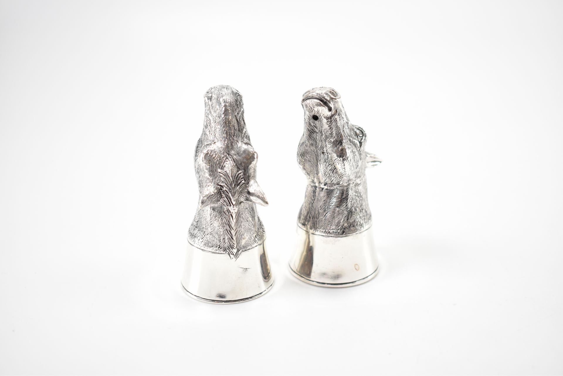 PAIR OF SILVER PLATED HORSE CONDIMENTS - Bild 2 aus 5