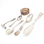 ASSORTMENT OF SILVER ITEMS INCLUDING READ & BARTON
