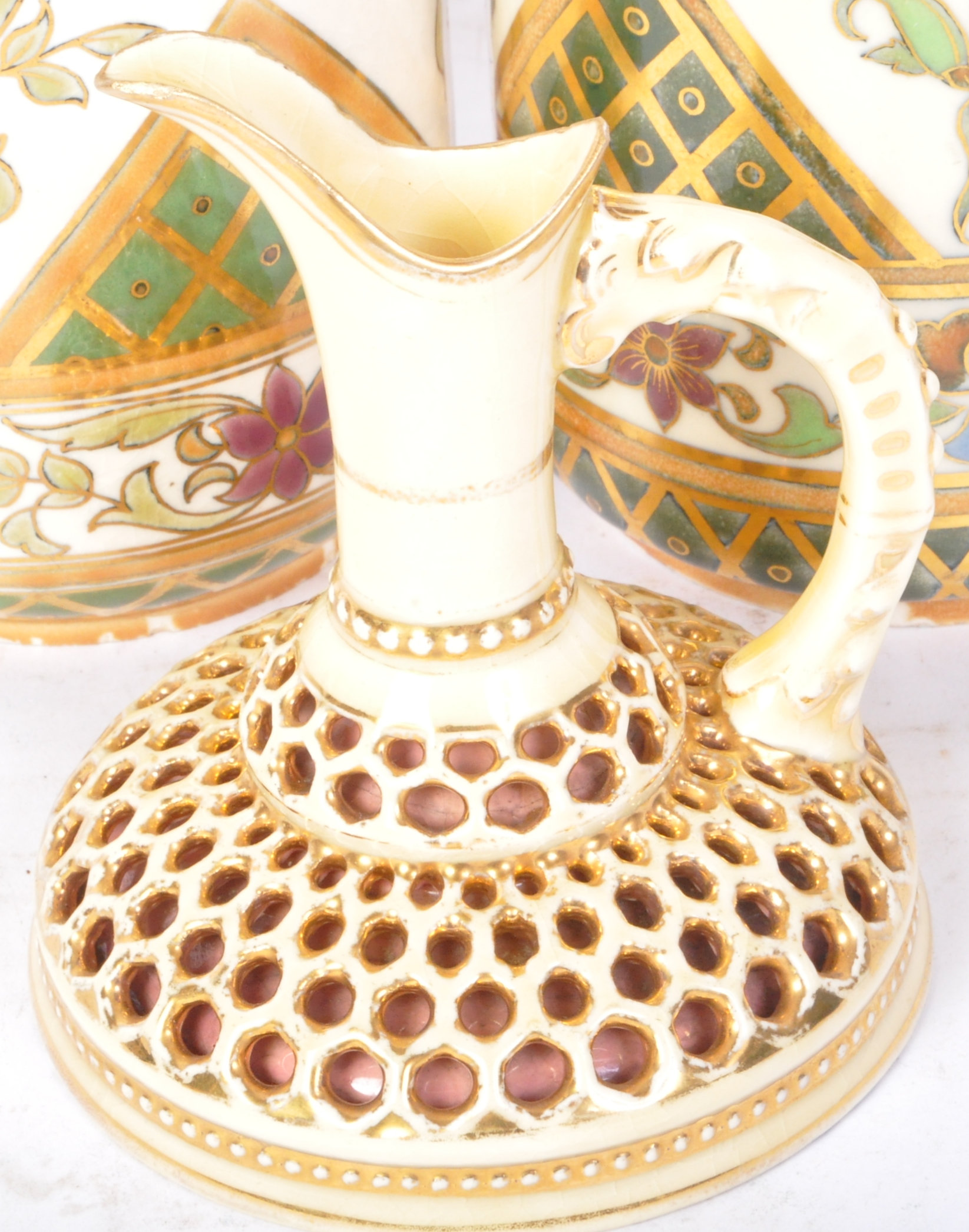 EARLY 20TH CENTURY ZSOLNAY PECS ART NOUVEAU VASES - Image 2 of 6