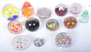 A COLLECTION OF STUDIO ART GLASS PAPERWEIGHTS.