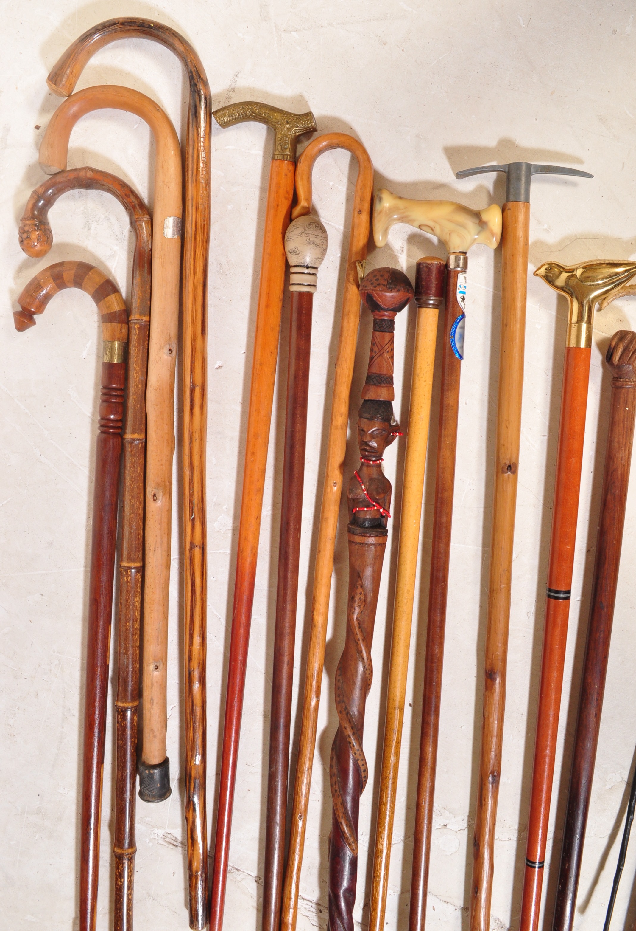 LARGE ASSORTMENT OF WALKING STICKS & CANES - Image 4 of 9