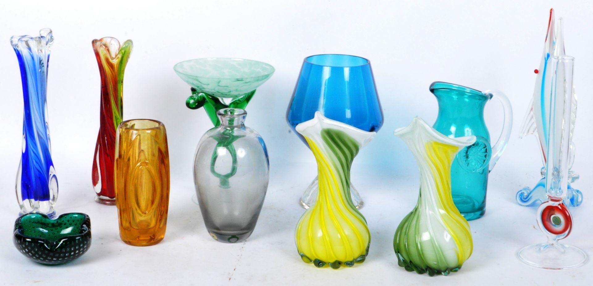 A COLLECTION OF RETRO VINTAGE STUDIO ART GLASS