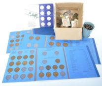 COLLECTION OF VINTAGE 20TH CENTURY UK AND INTERNATIONAL COINS