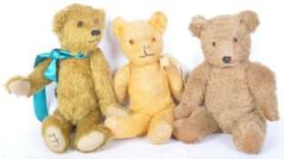 COLLECTION OF THREE VINTAGE 20TH CENTURY TEDDY BEARS