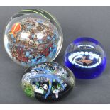 TWO VINTAGE 20TH CENTURY GLASS PAPERWEIGHTS
