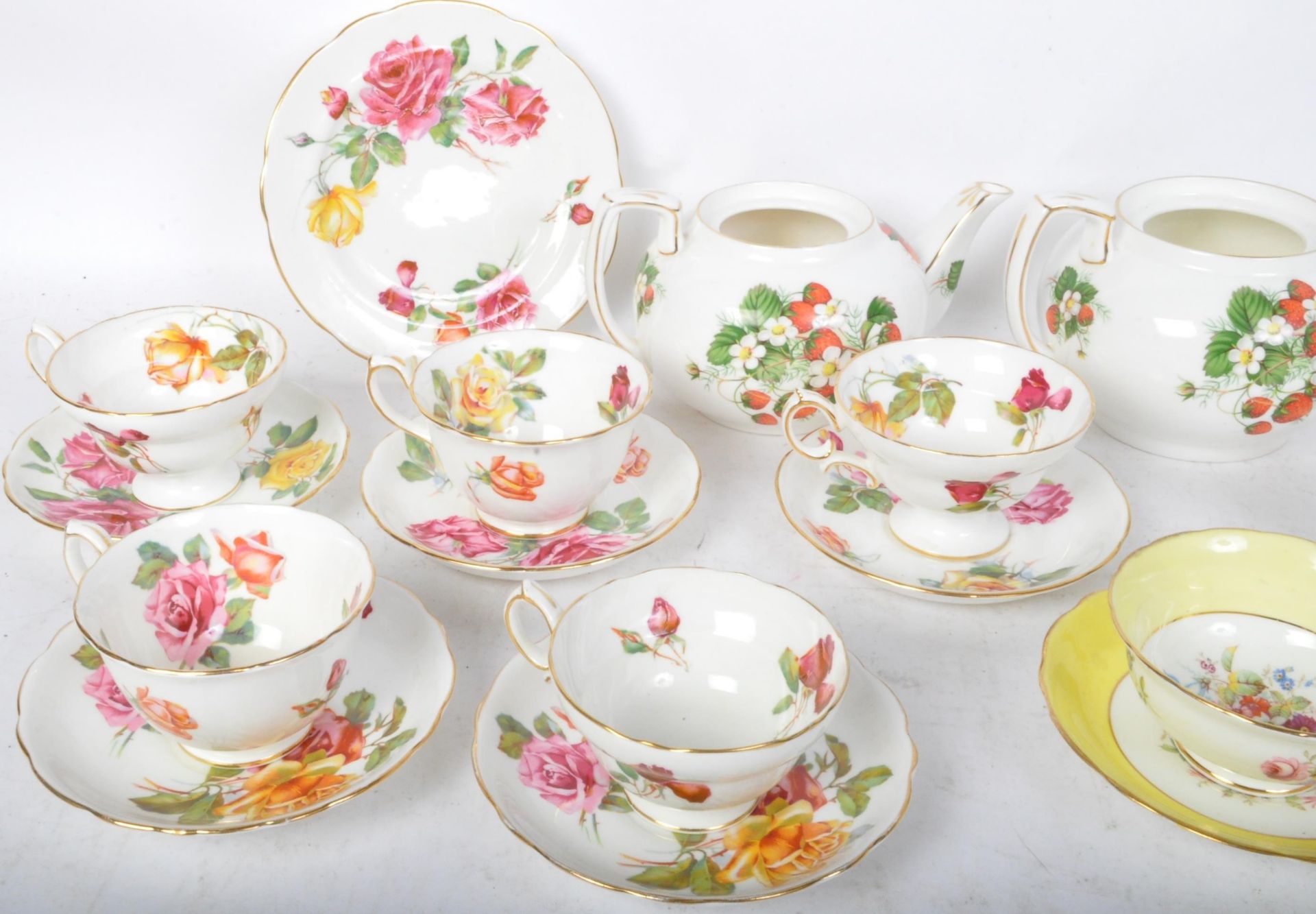 A COLLECTION OF HAMMERSLEY & CO TEA SERVICE ITEMS. - Bild 3 aus 9