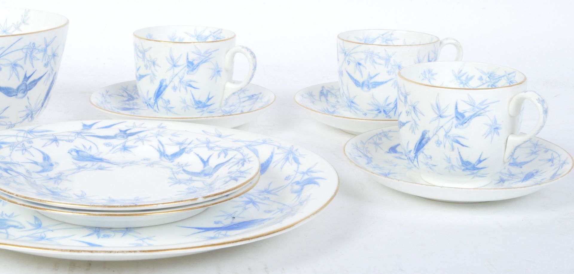 VINTAGE BONE CHINA BLUE & WHITE TEA SERVICE - Image 3 of 8