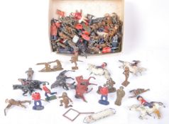 COLLECTION OF VINTAGE 20TH CENTURY BRITAIN'S LEAD TOY SOLDIERS