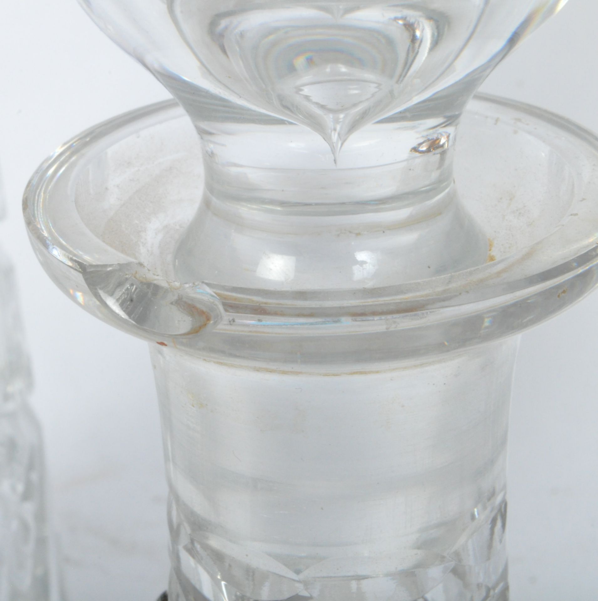 COLLECTION OF FIVE VINTAGE 20TH CENTURY GLASS DECANTERS - Image 6 of 6