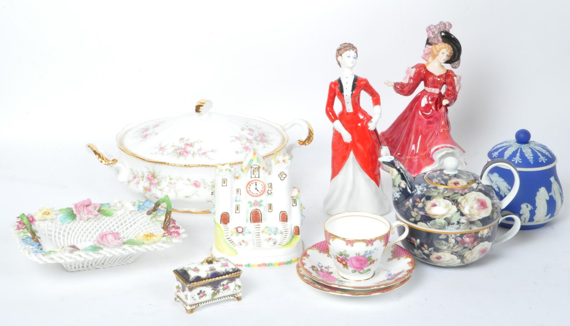 COLLECTION OF VINTAGE ENGLISH PORCELAIN & BONE CHINA