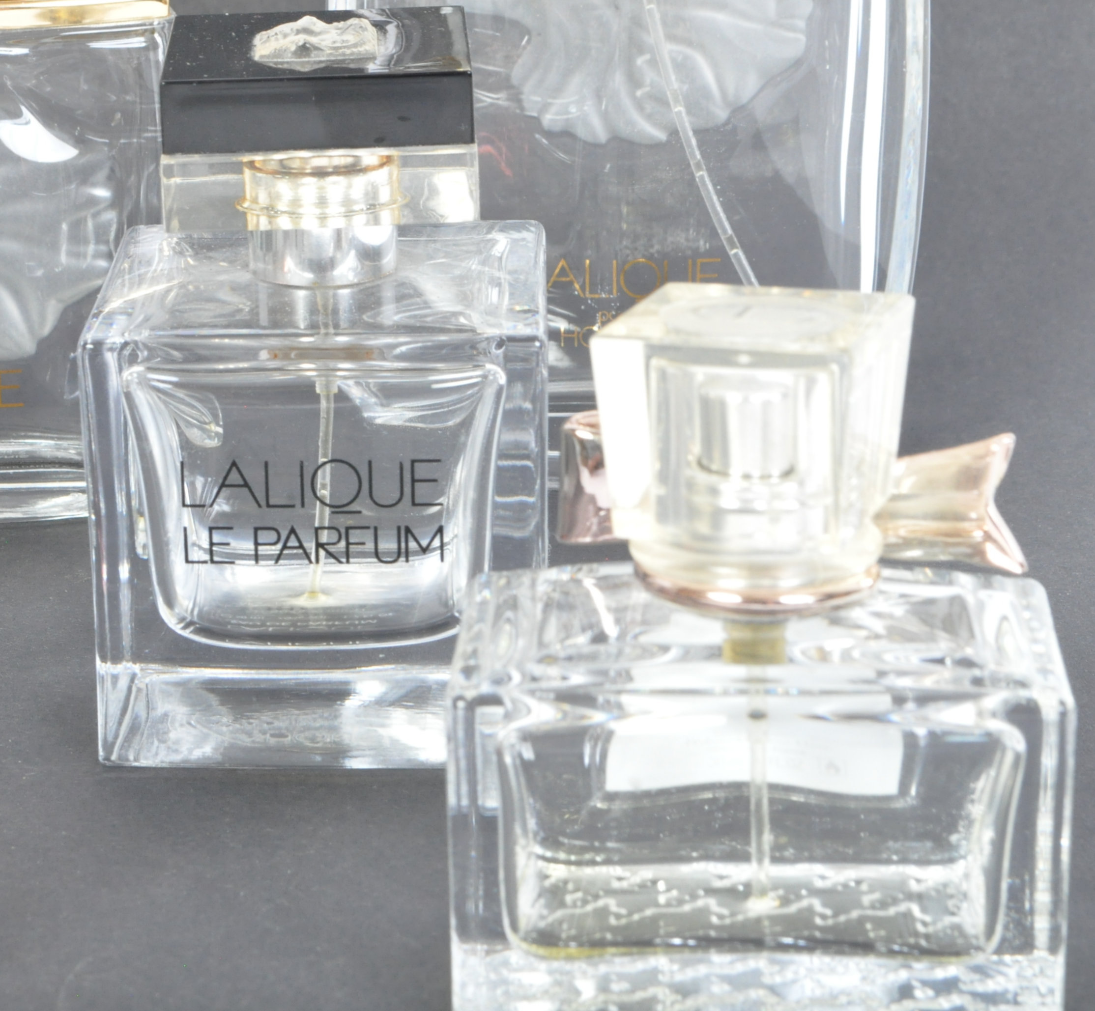 A COLLECTION OF LALIQUE BRANDED PERFUME BOTTLES - Image 4 of 5