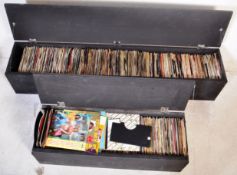 VERY LARGE COLLECTION OF VINTAGE 20TH CENTURY 7" / 45S