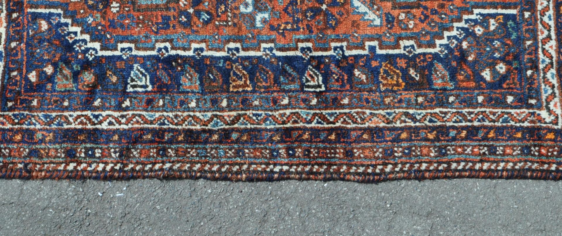 20TH CENTURY PERSIAN ISLAMIC SHIRAZ RUG CARPET - Bild 4 aus 5