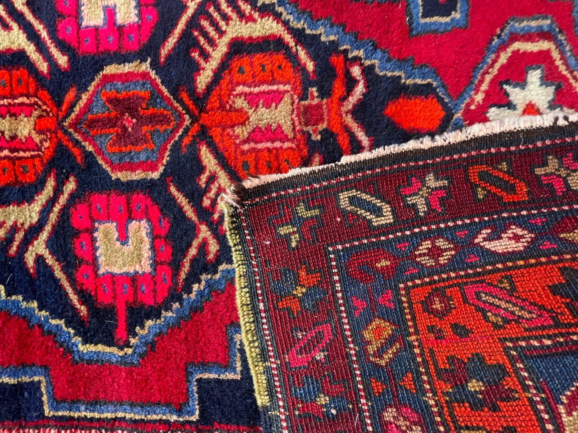 MID 20TH CENTURY KASAHT PERSIAN RUNNER RUG - Bild 2 aus 4