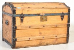 EARLY 20TH CENTURY DOME TOP PINE TRUNK