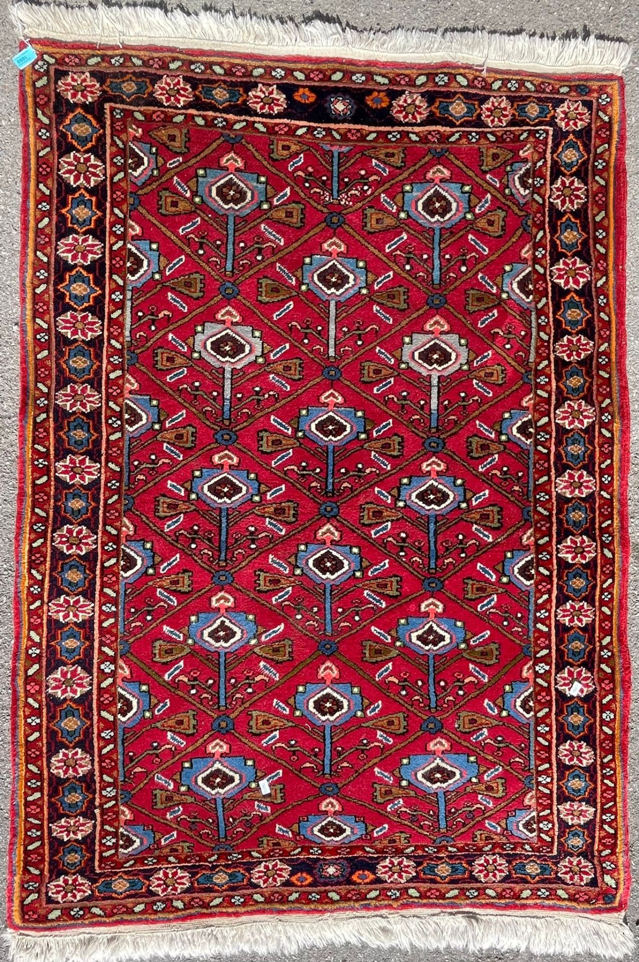 A 20TH CENTURY THICK PERSIAN / ISLAMIC BIDJAR RUG