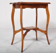 AN EDWARDIAN EARLY 20TH CENTURY GOLDEN OAK OCCASIONAL TABLE