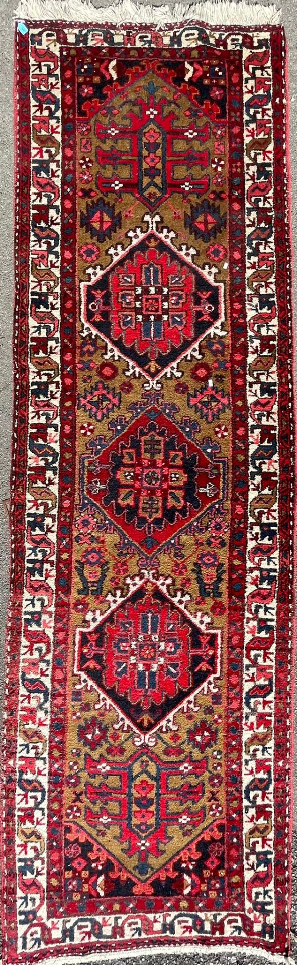 PERSIAN / ISLAMIC HERIZ RUG RUNNER