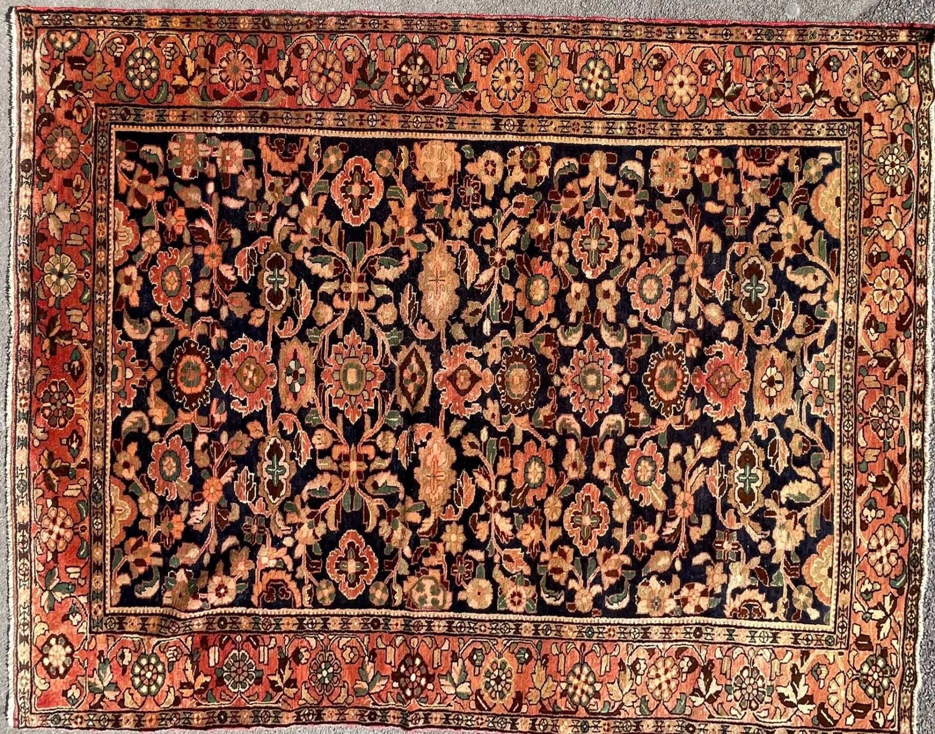 AN EARLY 20TH CENTURY PERSIAN ISLAMIC BAKHTIAR FLOOR CARPET RUG