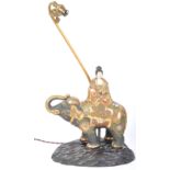 VINTAGE 20TH CENTURY JAPANESE FIGURAL TABLE LAMP