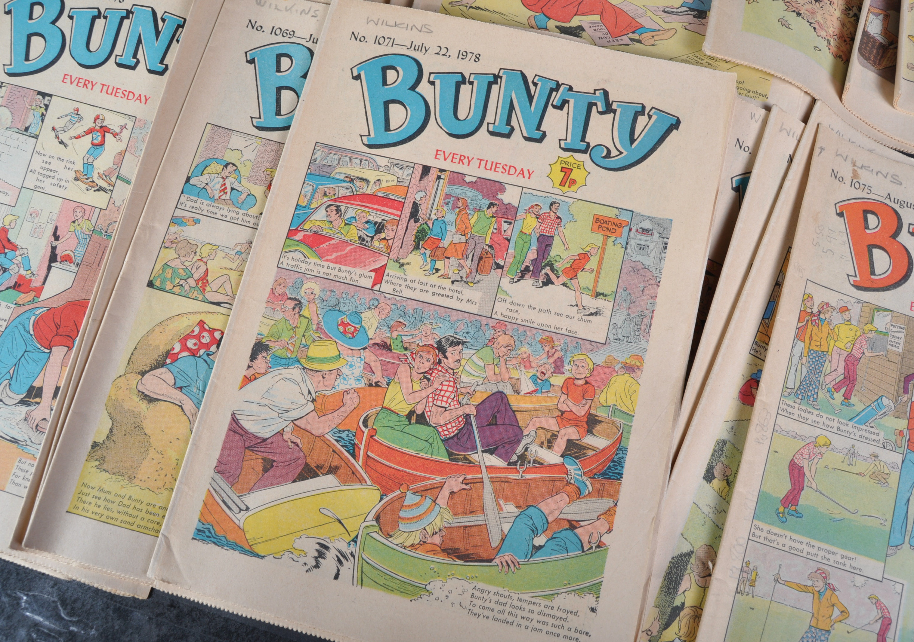 COLLECTION OF VINTAGE BRITISH BUNTY COMICS - Image 5 of 6