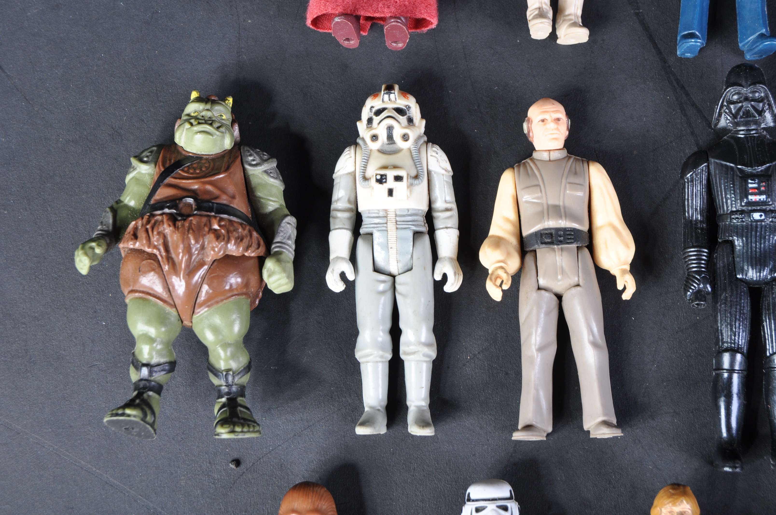 STAR WARS - COLLECTION OF VINTAGE ACTION FIGURES - Image 5 of 10