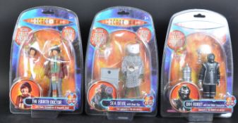 DOCTOR WHO - CHARACTER OPTIONS - BOXED ACTION FIGURES