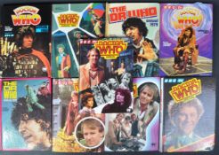 DOCTOR WHO - COLLECTION OF CLASSIC DR WHO VINTAGE ANNUALS