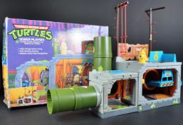 TEENAGE MUTANT NINJA TURTLES - BOXED PLAYMATES TMNT SEWER PLAYSET