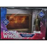 DOCTOR WHO - UNDERGROUND TOYS - CURATOR COLLECTORS SET FIGURE