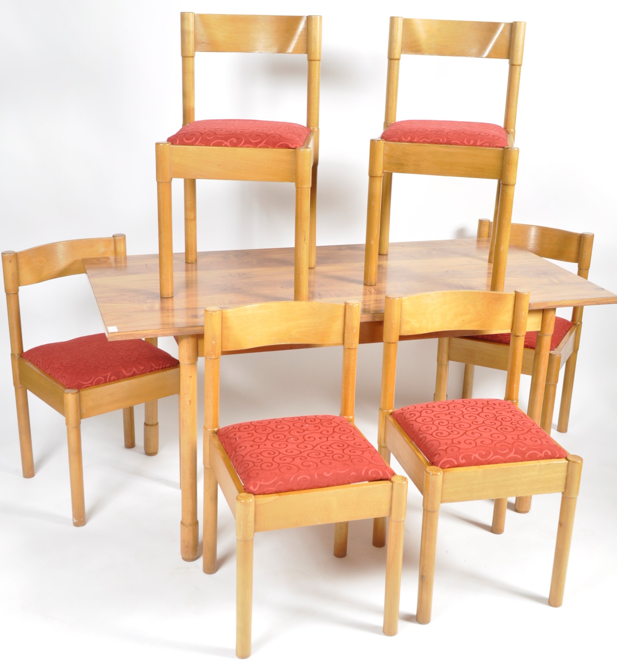 DINETTE - MID CENTURY DINING TABLE AND SET OF SIX CHAIRS - Image 2 of 5