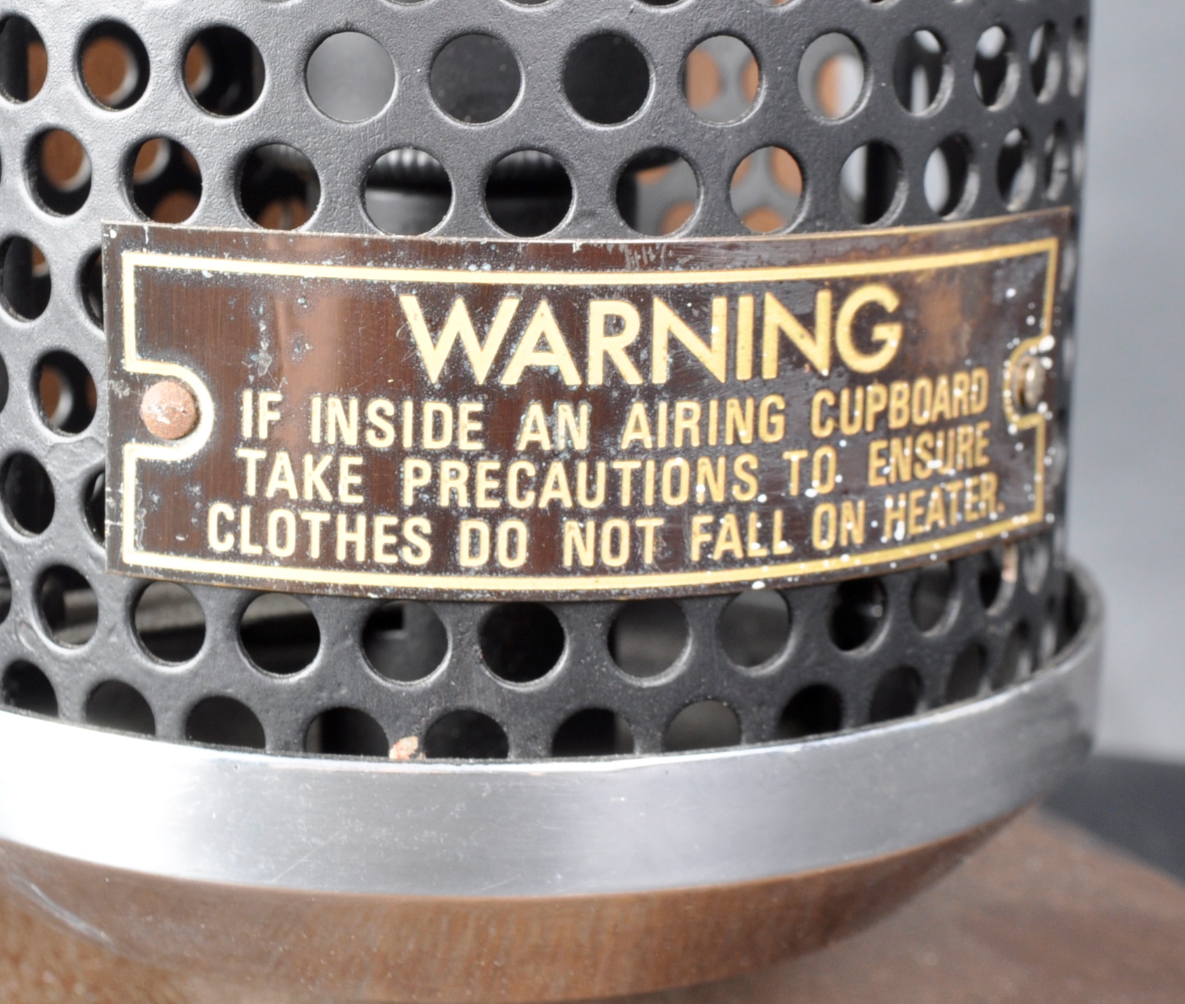 A VINTAGE INDUSTRIAL " BELLING HANDY HEATER "LAMP - Image 4 of 4