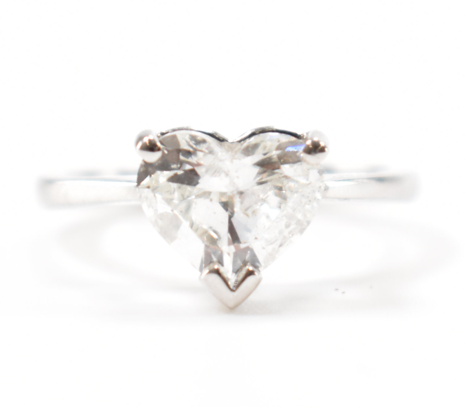 HALLMARKED PLATINUM & DIAMOND HEART RING