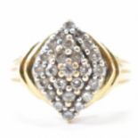 18CT GOLD & DIAMOND CLUSTER RING