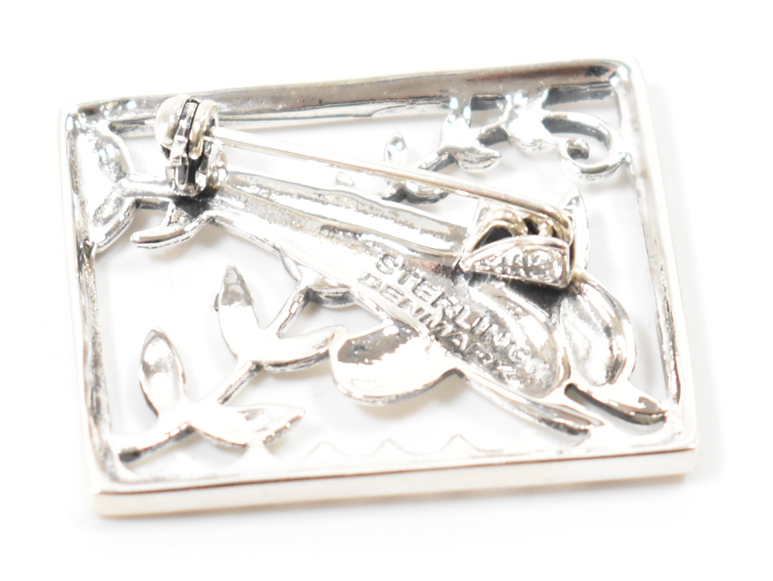 DANISH STYLE SILVER DOLPHIN BROOCH - Image 3 of 4