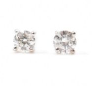 WHITE GOLD & DIAMOND STUD EARRINGS