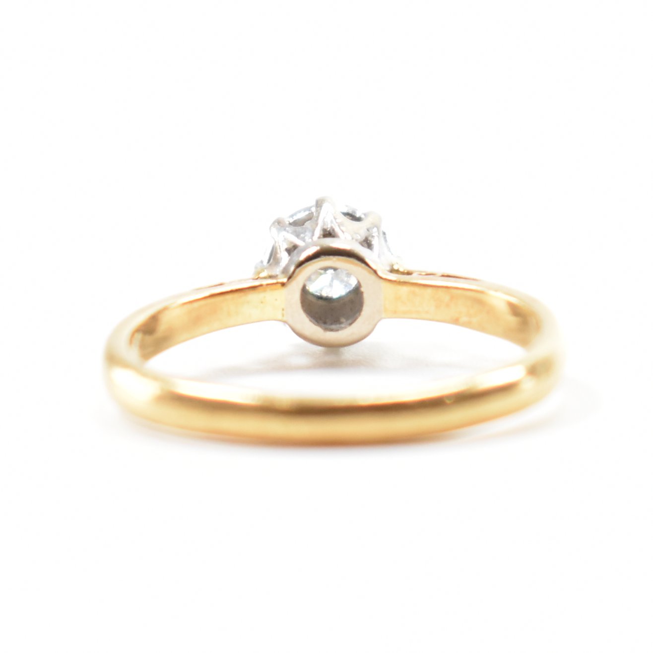 HALLMARKED 18CT GOLD & DIAMOND SOLITAIRE RING - Image 3 of 8