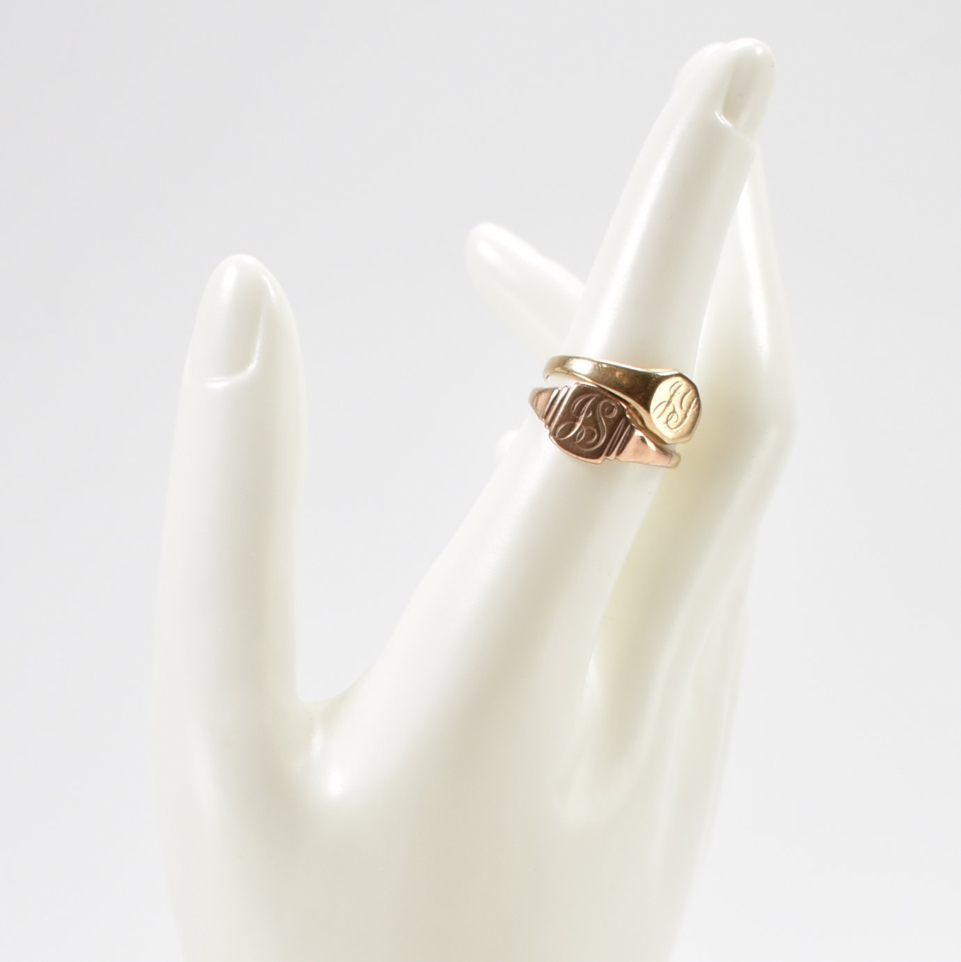TWO 9CT GOLD SIGNET RINGS - Image 7 of 7
