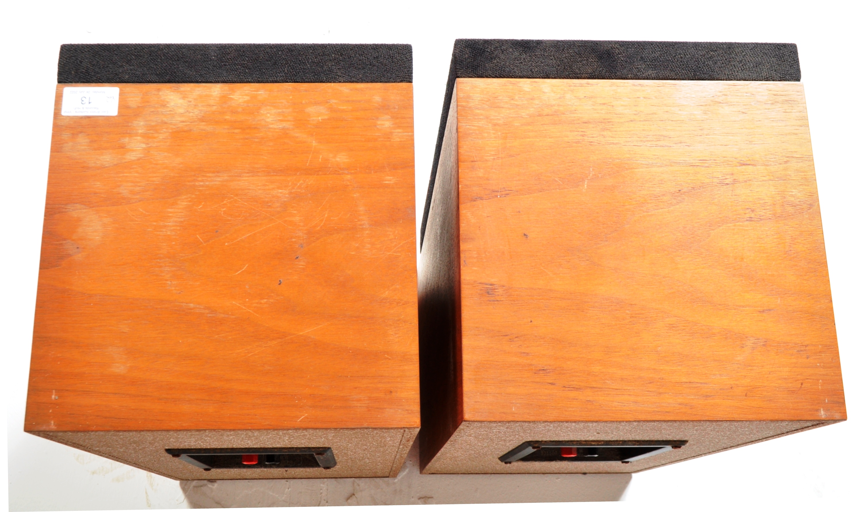 MISSION - PAIR OF VINTAGE TEAK CASED SPEAKERS - Image 4 of 5