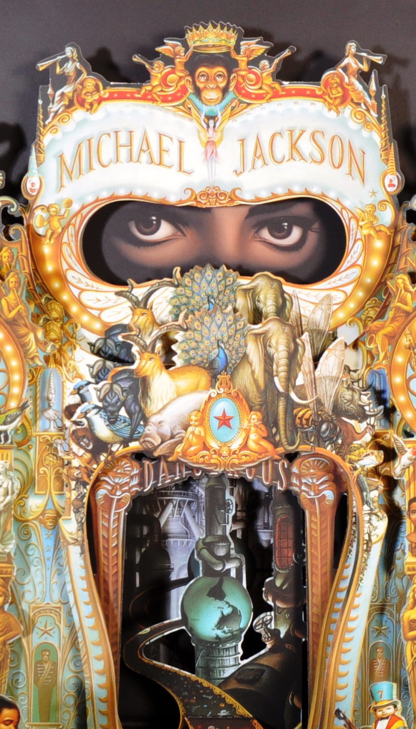 MICHEAL JACKSON - DANGEROUS - COLLECTOR'S EDITION CD - Image 5 of 6