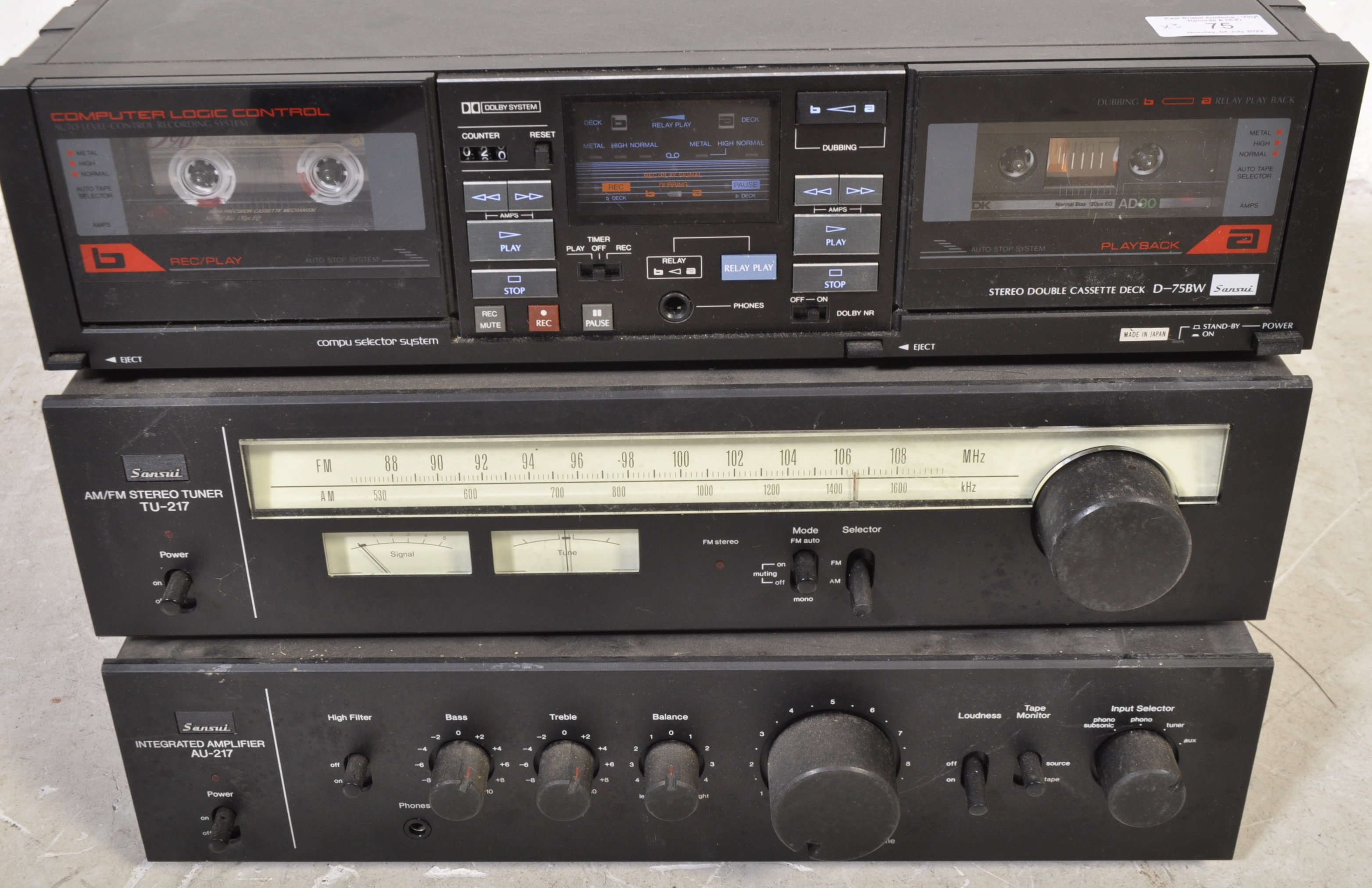 SANSUI - THREE PART STACKING SYSTEM - AMP, TUNER & CASSETTE DECK - Image 5 of 11