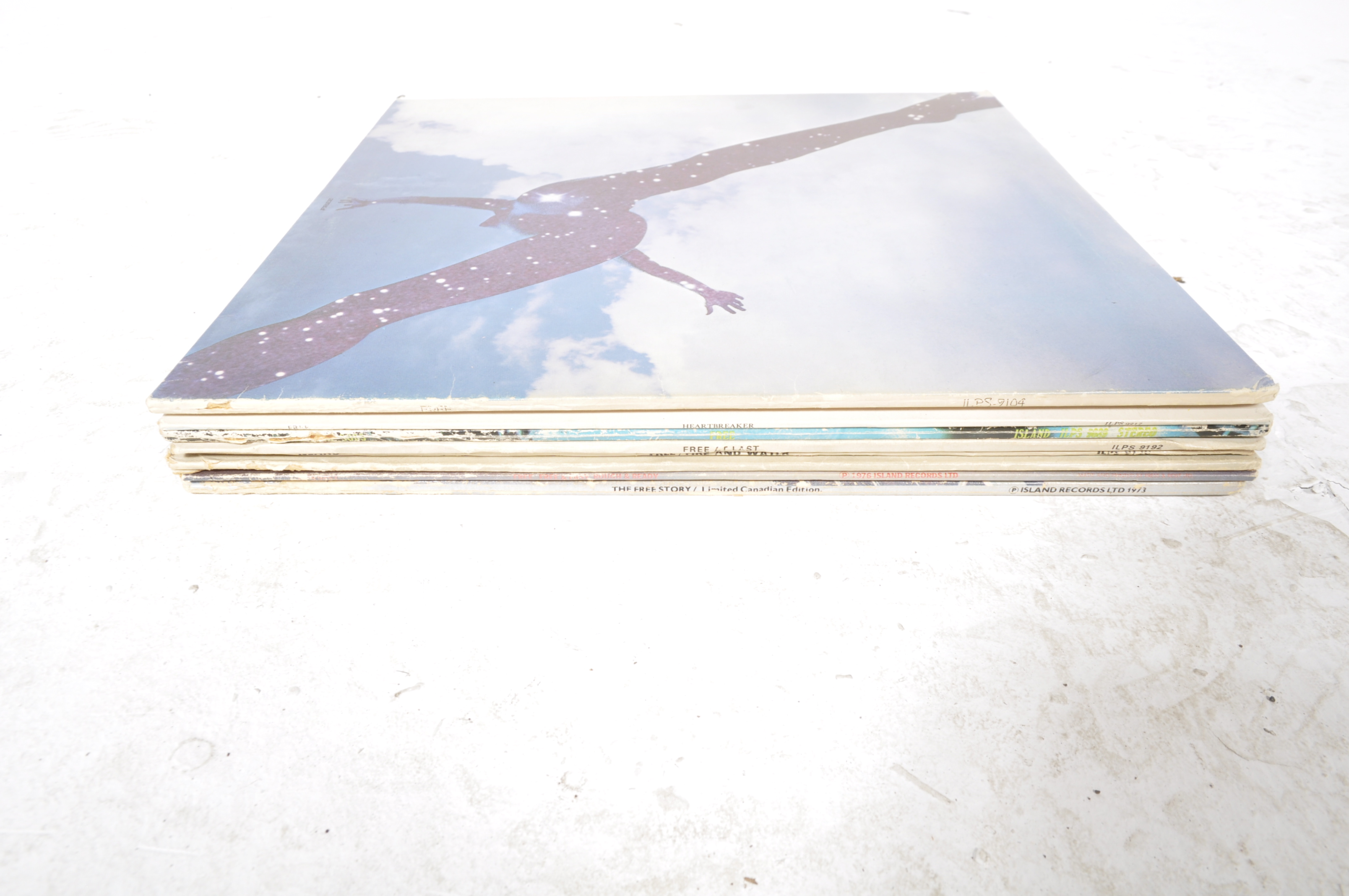FREE - SELECTION OF VINYL RECORD ALBUMS - Image 5 of 6