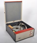 RETRA PORTABLE RECORD PLAYER HOUSING A MONARCH TURNTABLE