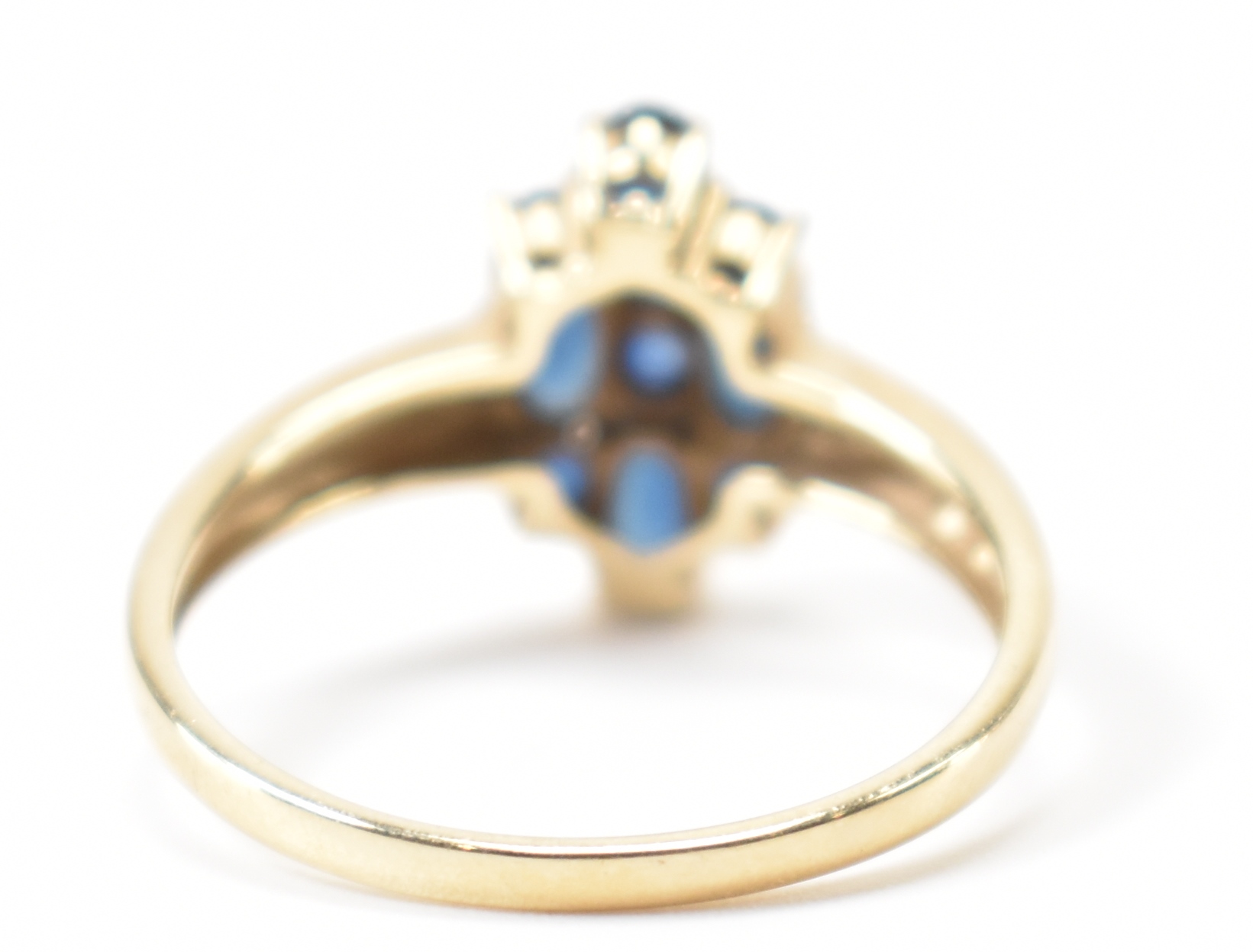 HALLMARKED 9CT GOLD SAPPHIRE & DIAMOND RING - Image 4 of 8