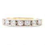 HALLMARKED 18CT GOLD & DIAMOND 7 STONE RING