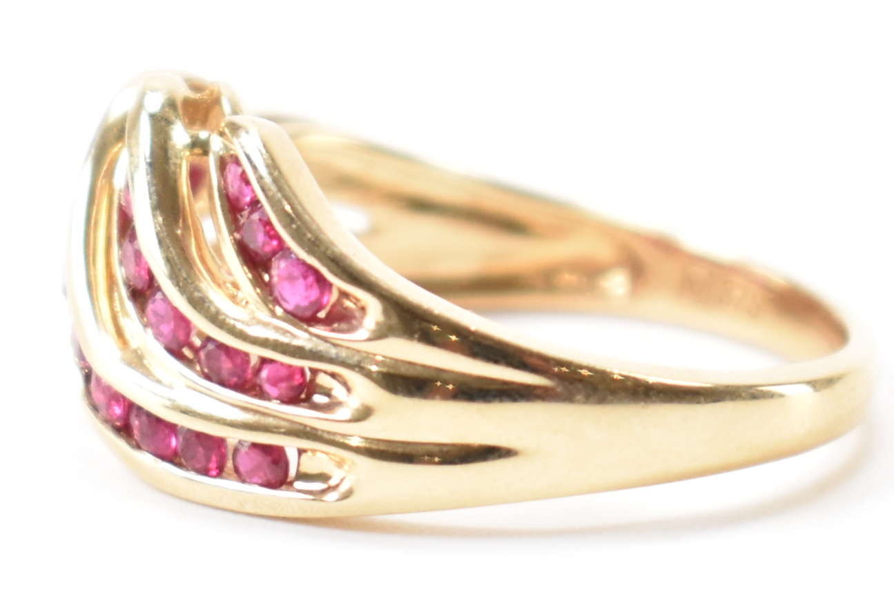 HALLMARKED 9CT GOLD & RUBY CROSSOVER RING - Image 2 of 8