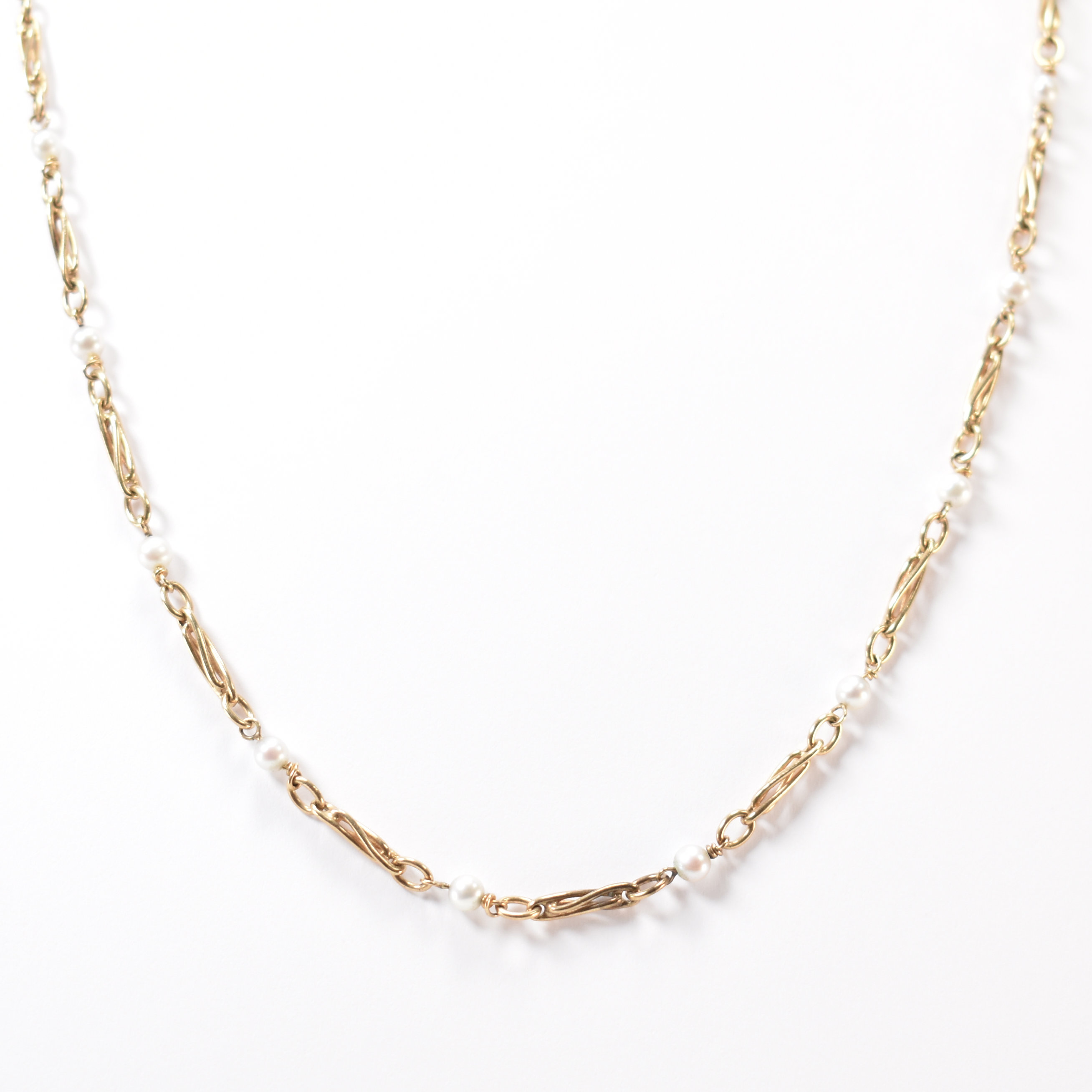 HALLMARKED 9CT GOLD & CULTURED PEARL NECKLACE